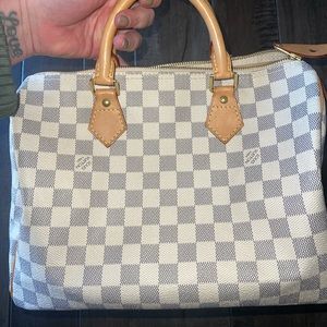 Louis Vuitton Speedy 30